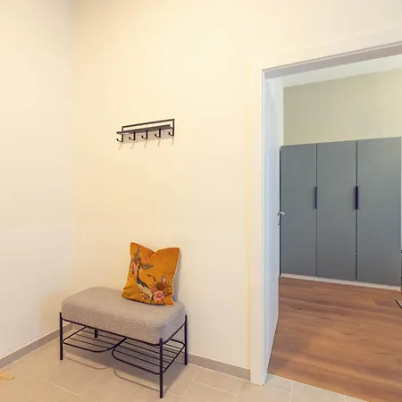 Leonart Living 14 Грац